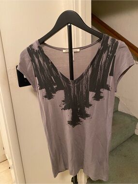 Kenneth Cole New York Gray V-Neck Short Sleeve Tee w/Black size small